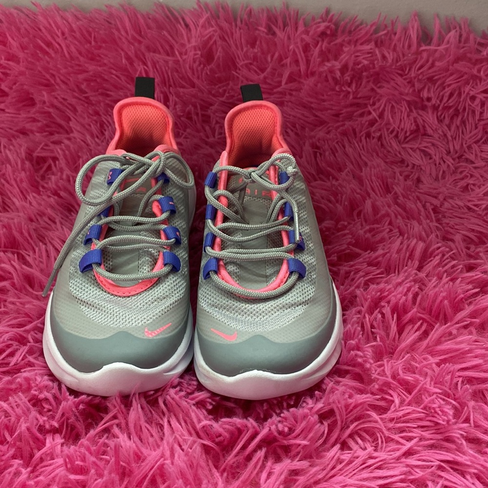 Girls Nike Air Max
